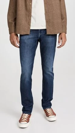 AG Everett Straight Jeans -Strix Wear Shop agjea418921ebbf 1668634985527 2 0. UX357 QL90