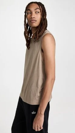 Alo Yoga Triumph Muscle Tank 11 Alo Yoga Triumph Muscle Tank -Strix Wear Shop aloyg3023513172 1667503302962 2 0. UX357 QL90