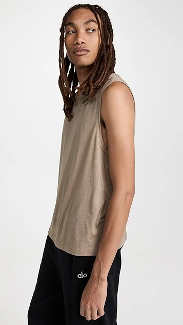 Alo Yoga Triumph Muscle Tank 5 Alo Yoga Triumph Muscle Tank - Image 3