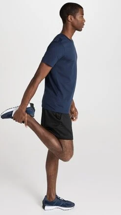 Alo Yoga Conquer Crewneck Short Sleeve Tee -Strix Wear Shop aloyg30279124bd 1675449253089 2 0. UX357 QL90