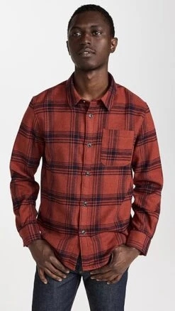 A.P.C. Trek Overshirt -Strix Wear Shop apcaa3257834359 1671121610248 2 0. UX357 QL90