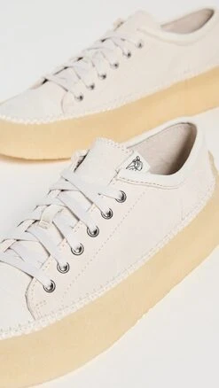 Clarks Caravan Low Top Sneakers -Strix Wear Shop clark301681f52f 1675115463458 2 0. UX357 QL90