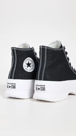 Converse Chuck Taylor All Star Lugged 2.0 Unisex -Strix Wear Shop cnvsm311561dba7 1659557831052 2 0. UX357 QL90