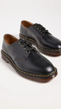 Dr. Martens Archive Smiths Shoes -Strix Wear Shop drmar306321071b 1681511327857 2 0. UX357 QL90