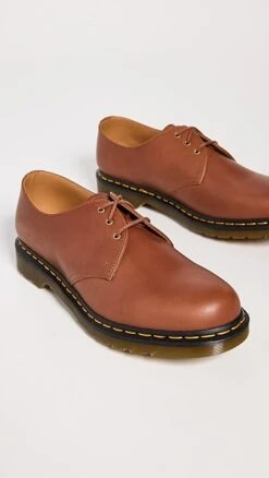 Dr. Martens 1461 Carrara Oxford Shoes -Strix Wear Shop drmar3066119412 1681420949331 2 0. UX357 QL90