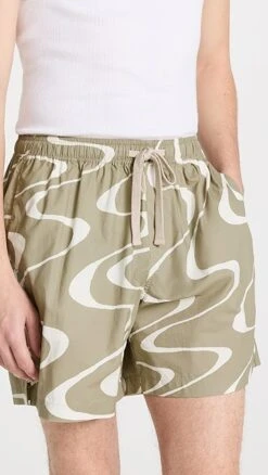 FRAME Abstract Wave Graphic Shorts (6" Inseam) -Strix Wear Shop frame322841fb4b 1683234295771 2 0. UX357 QL90