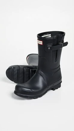 Hunter Boots Original Side Adjustable Short Boot -Strix Wear Shop hunts204691071b q5 2 0. UX357 QL90