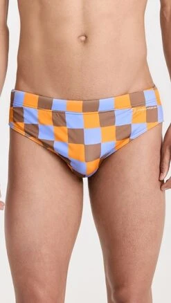 Jacquemus Le Slip De Bain Trunks 12 Jacquemus Le Slip De Bain Trunks -Strix Wear Shop jcque310391ef4e 1683740627462 2 0. UX357 QL90