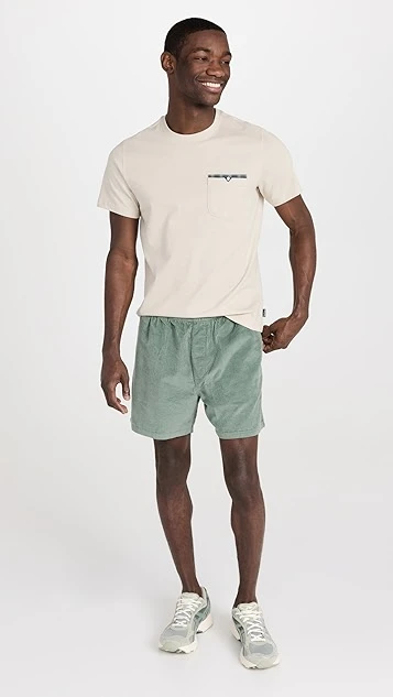 Madewell Everywear Bubble Corduroy 5.5" Shorts 6 Madewell Everywear Bubble Corduroy 5.5" Shorts - Image 4