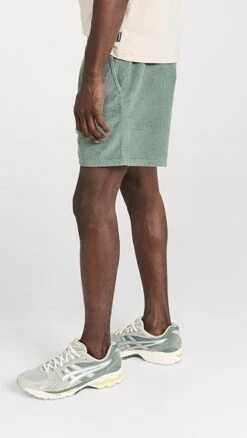 Madewell Everywear Bubble Corduroy 5.5" Shorts 11 Madewell Everywear Bubble Corduroy 5.5" Shorts -Strix Wear Shop madew462021fcdd 1676315901789 2 0. UX357 QL90