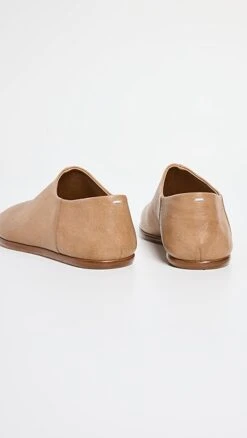 Maison Margiela Tabi Babouche Shoes -Strix Wear Shop mmmar3024110709 1671043482993 2 0. UX357 QL90