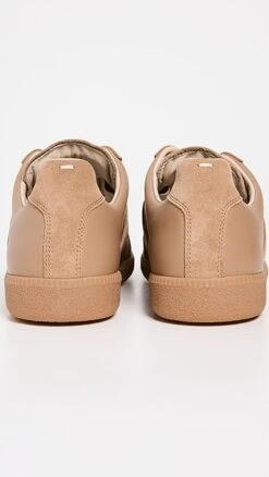 Maison Margiela Replica Low Top Sneakers -Strix Wear Shop mmmar3024210709 1671483325143 2 0. UX357 QL90