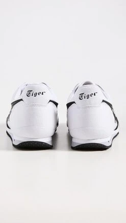 Onitsuka Tiger Traxy Trainers -Strix Wear Shop onits3019011656 1662729348294 2 0. UX357 QL90