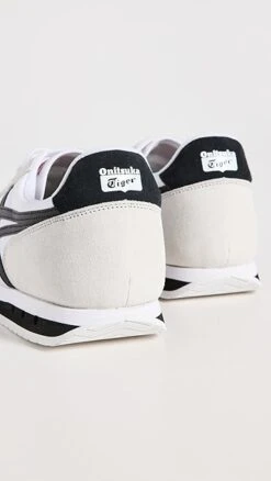 Onitsuka Tiger New York Sneakers -Strix Wear Shop onits3021011656 1681931032866 2 0. UX357 QL90