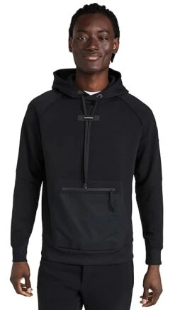 On Hoodie M -Strix Wear Shop onrun301631071c 1649359754842 2 0. UX357 QL90