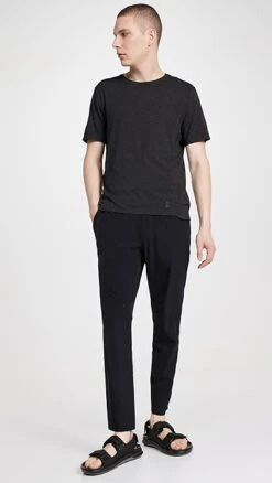 On Movement Pants -Strix Wear Shop onrun303571cd2d 1678378996000 2 0. UX357 QL90