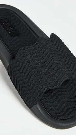 APL: Athletic Propulsion Labs TechLoom Zigzag Slides -Strix Wear Shop plabs310261cd2d 1676398492925 2 0. UX357 QL90