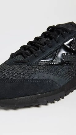 Reebok Lx2200 X Engineered Garments Sneakers -Strix Wear Shop rebok303301ff40 1672329022077 2 0. UX357 QL90