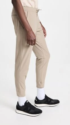 Reigning Champ Coach's Jogger -Strix Wear Shop reign3063410099 1674762963605 2 0. UX357 QL90