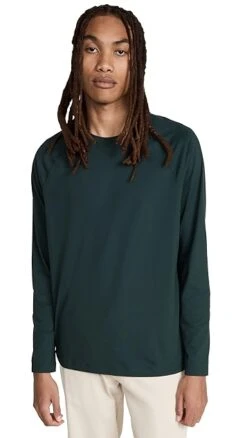 Rhone Reign Long Sleeve -Strix Wear Shop rhone301781eed5 1667496228261 2 0. UX357 QL90