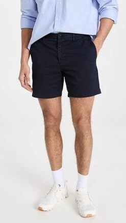 Theory Zaine Shorts