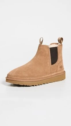 UGG Neumel Chelsea Boots