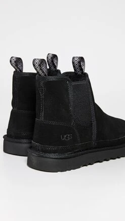 UGG Neumel Chelsea Boots -Strix Wear Shop ugggg301511071b 1660252907812 2 0. UX357 QL90