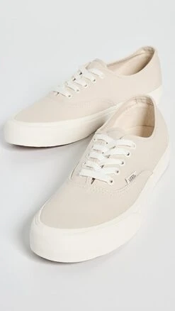 Vans Authentic VR3 -Strix Wear Shop vanss303361f250 1677538680386 2 0. UX357 QL90