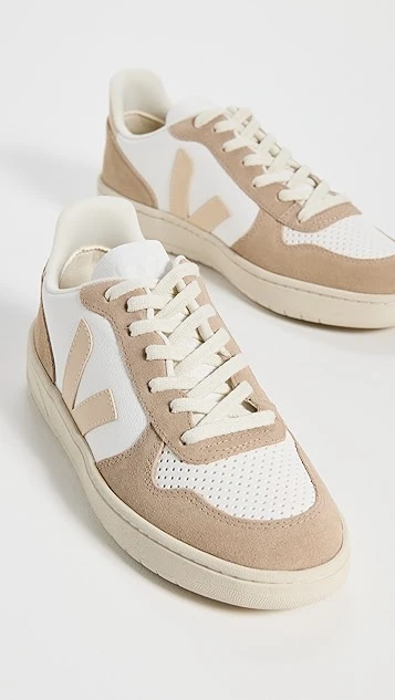 Veja V-10 Sneakers 5 Veja V-10 Sneakers - Image 3