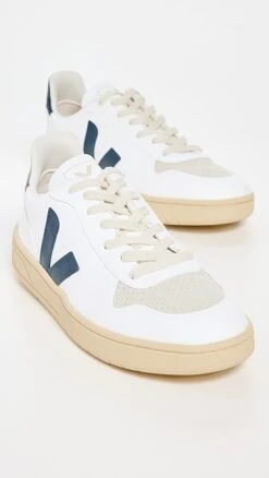 Veja V-10 Sneakers -Strix Wear Shop vejaa306031c919 1675722183943 2 0. UX357 QL90