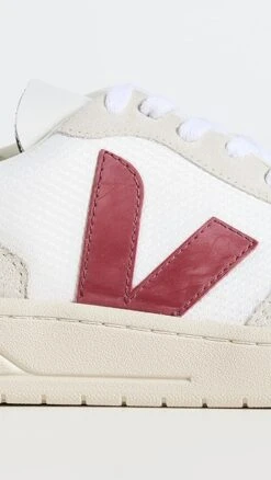 Veja V-10 B-Mesh Sneakers -Strix Wear Shop vejaa306111f404 1680819798452 2 0. UX357 QL90
