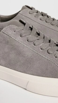 Vince Fulton-E Sneakers -Strix Wear Shop vince5206815836 1678134056515 2 0. UX357 QL90